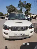Mahindra Scorpio S8, 2017, Diesel