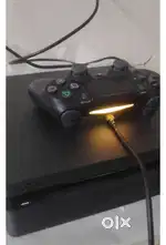 Play station 4 slim