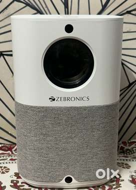 Zebronics Projector Pixaplay 14