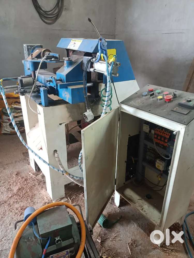 Wooden handle making automatic machine/wood turning machine for sell