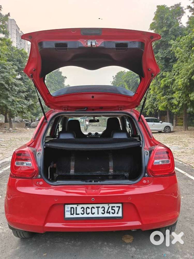 Maruti Suzuki Swift LXI Optional-O, 2021, Petrol