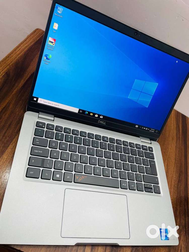 Dell Core i7/ 11th Gen/256GB NVM/ Iris 4GB Graphics Laptop