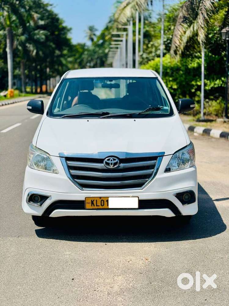 Toyota Innova 2.5 GX (Diesel) 7 Seater BS IV, 2014, Diesel