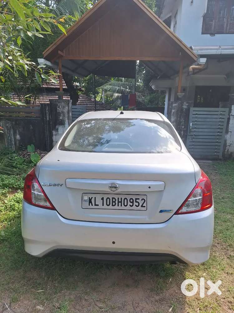 Nissan Sunny 2016 Diesel 77823 Km Driven