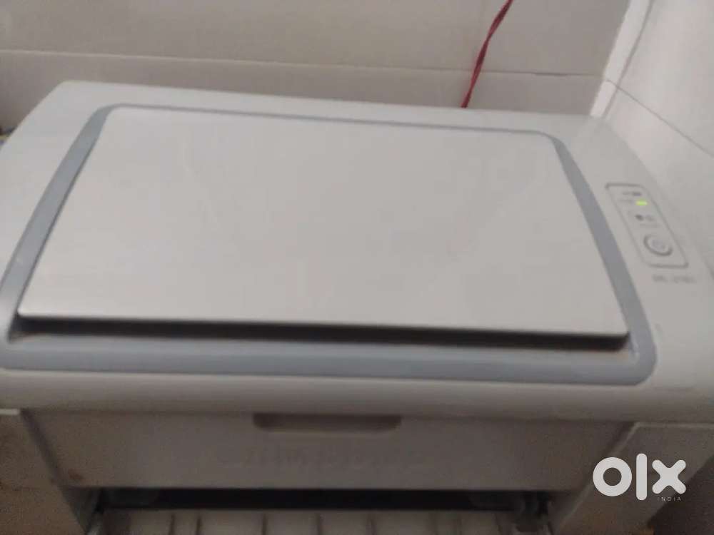 I'm selling a samsung laser printer