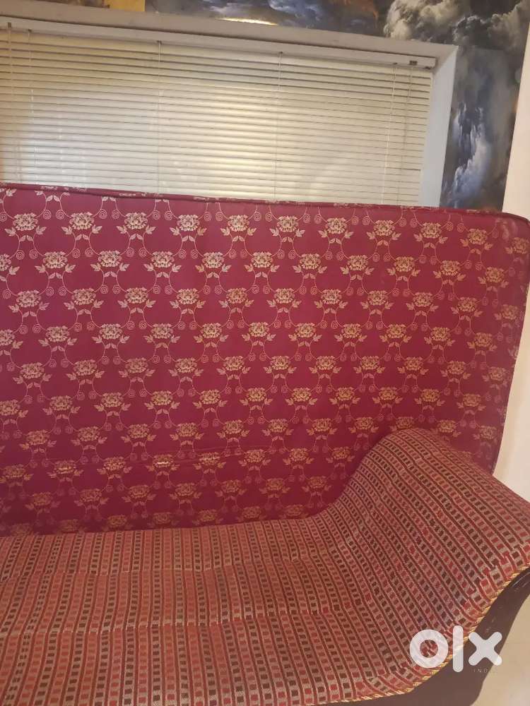 Family cot Urgent sale with mattress @ 9500