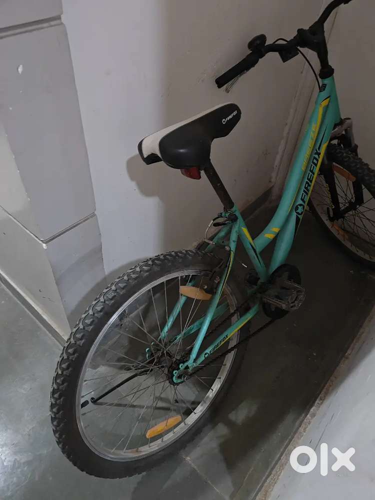 Hardly used firefox cycle mid size