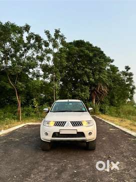 Mitsubishi Pajero Sport 4x4