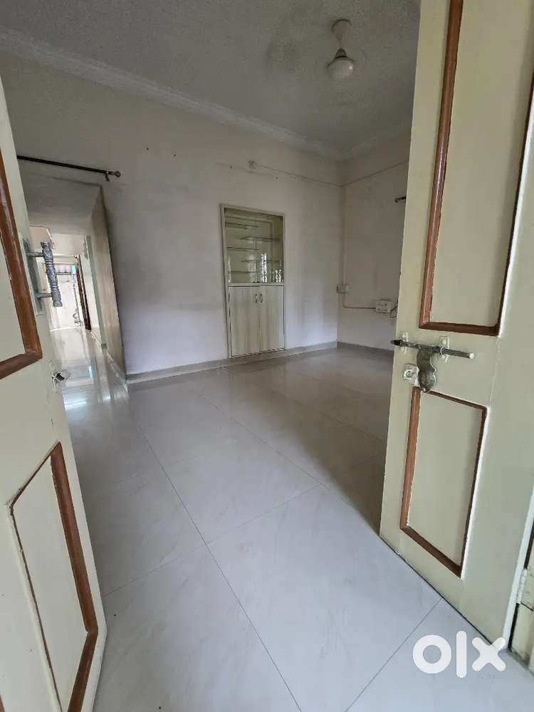Ground floor independent house for residential/commercial use