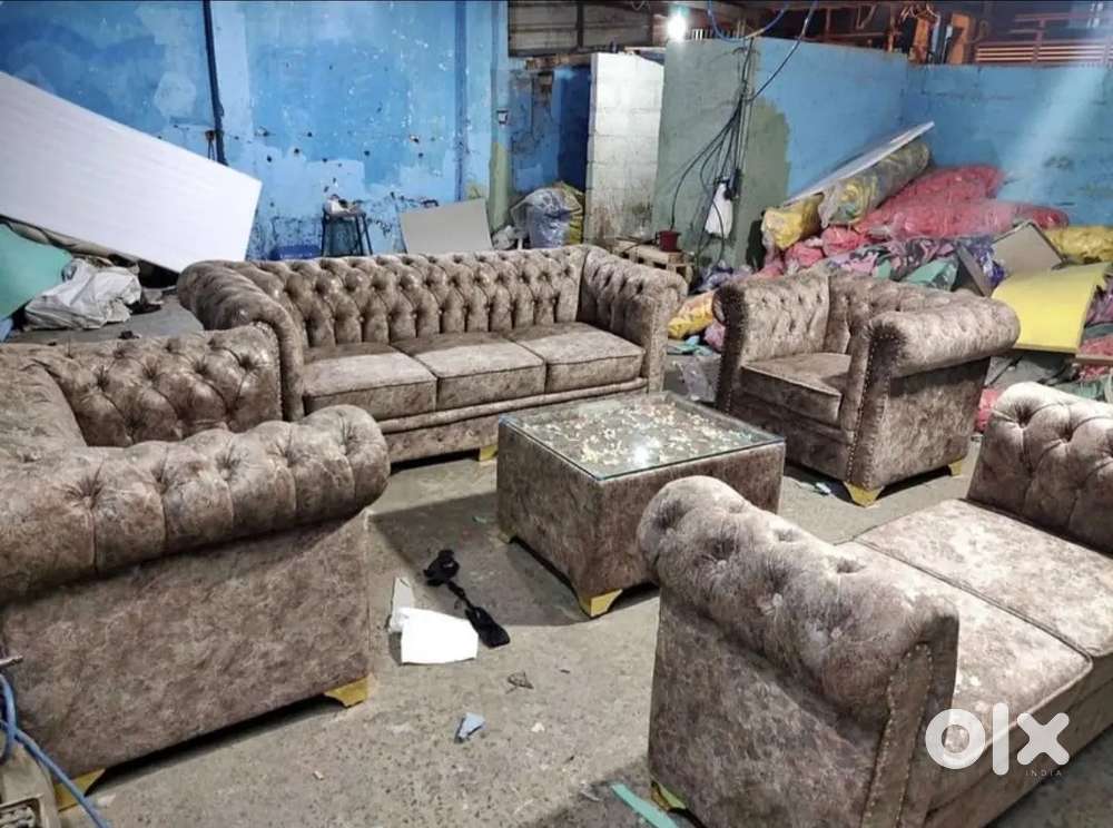 New brand 5 seater sofa in STARF