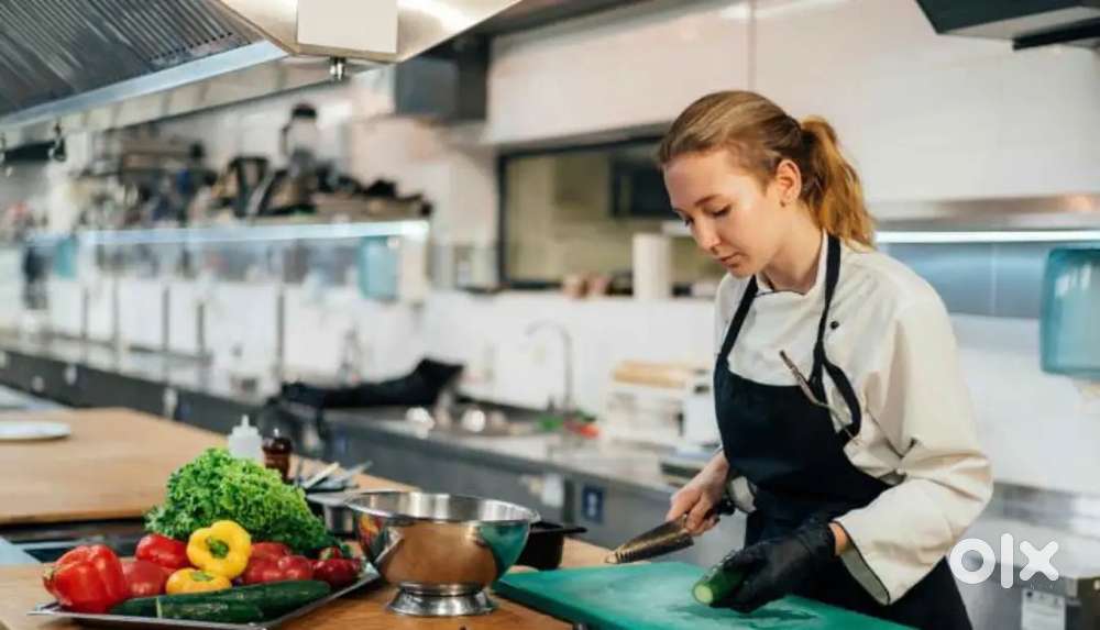 7am to 7 pmstay at home  cooking person maid needed