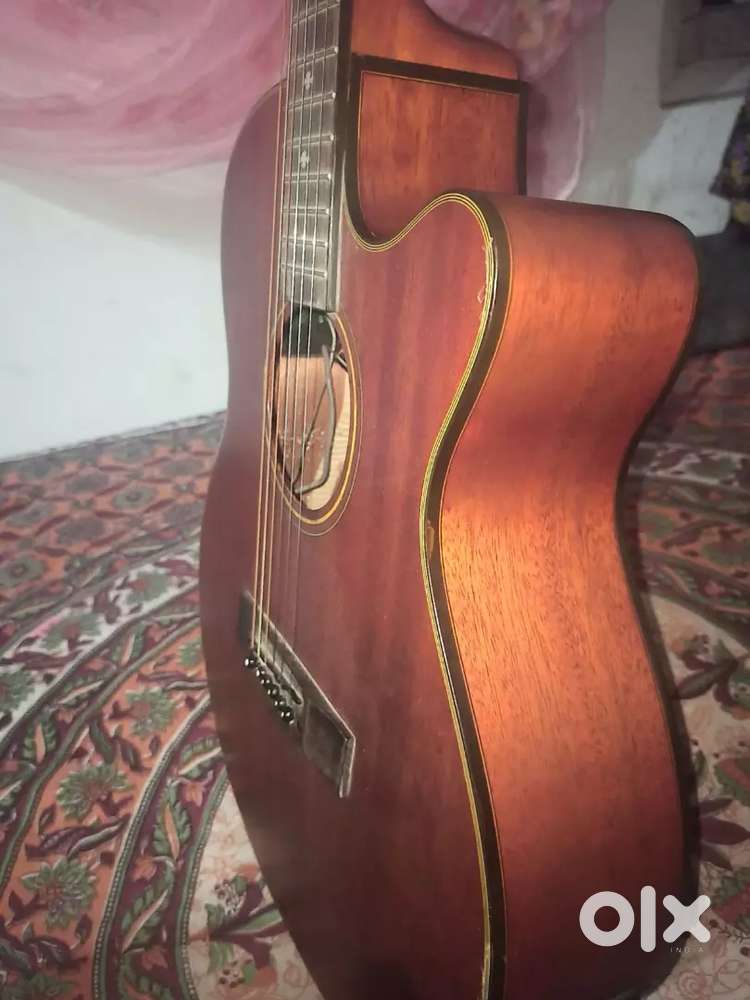 Acoustic Guitar