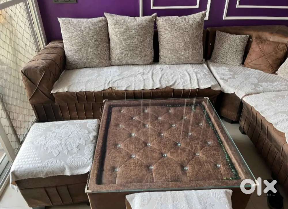 Sofa sett daining table and bad