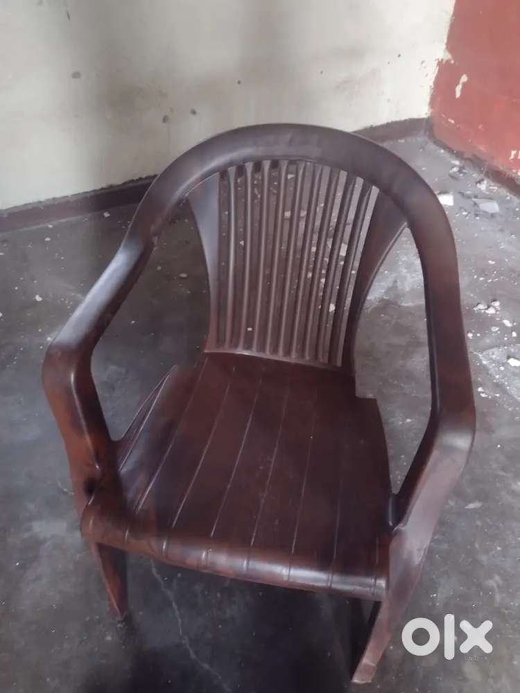 Plastic Chair Almost like new