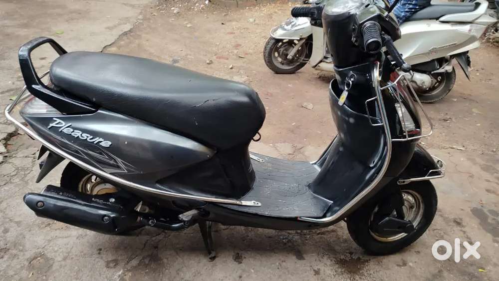 Hero Honda pleasure