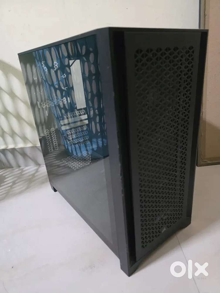 Corsair 4000d cabinet with 2 fans