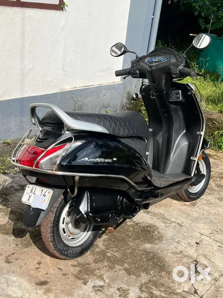HERO activa 5G good condition