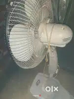 Table fan ( all conditions okay / very fast )