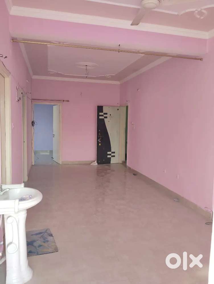 2bhk flat available for sale in lalpur navin mitra lane