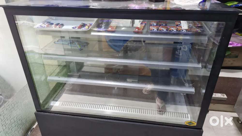 Western 3 RacK Air Cooling Counter For Sale