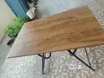 Sturdy Wooden Top Folding Table – Excellent Condition