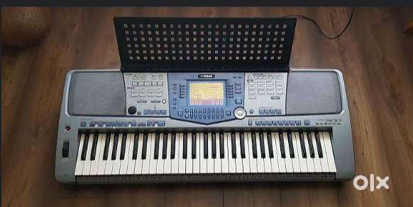 Yamaha PSR1100- bought from Dubai  15 years ago   - sparingly used