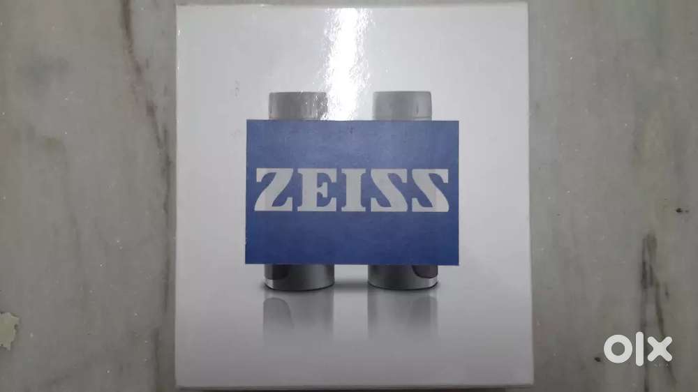 Zeiss BINOCULAR, Coleman Tent camping - NEW NOT SECONDHAND