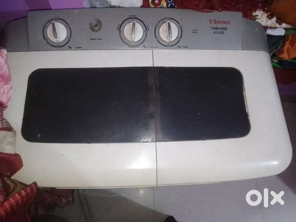 Non automatic washing machine