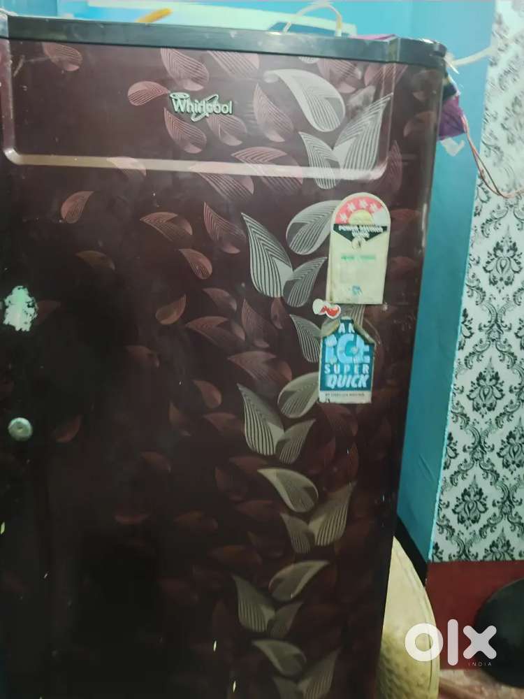 Whirlpool ka fridge hai