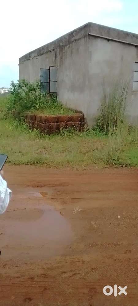 Plots sell