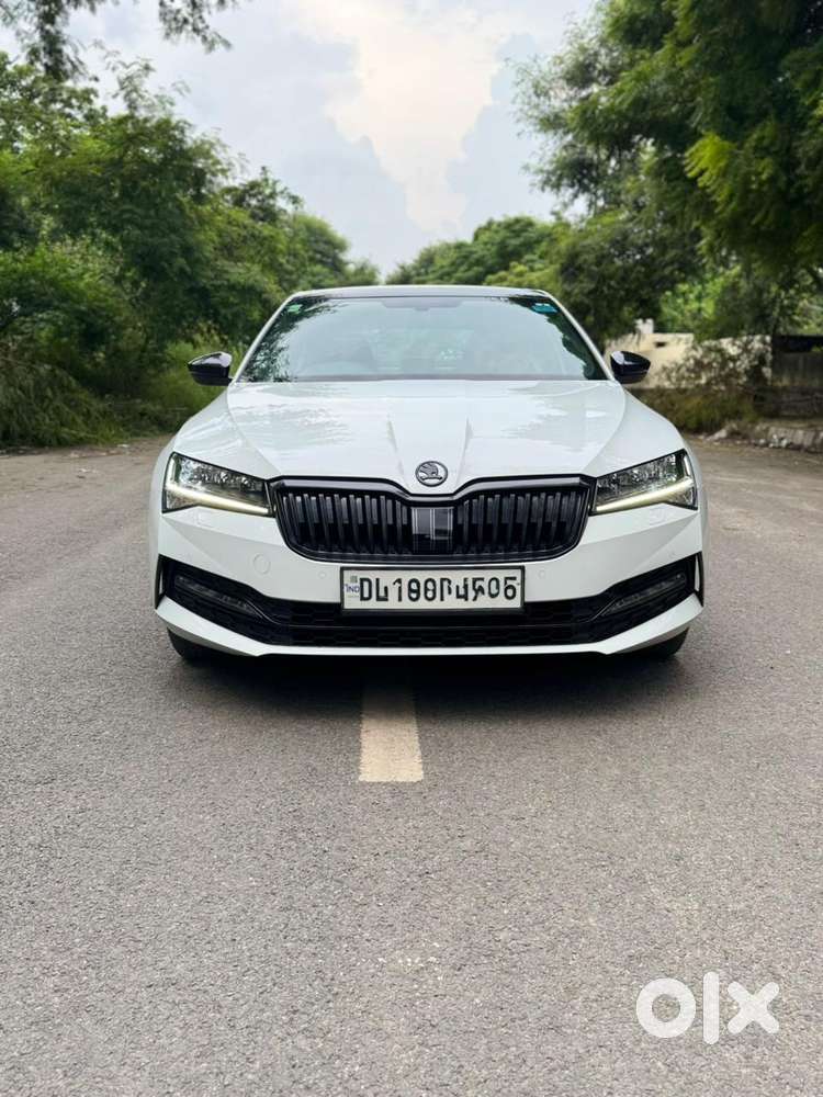 Skoda Superb 2.0 sportline TSI AT, 2021, Petrol