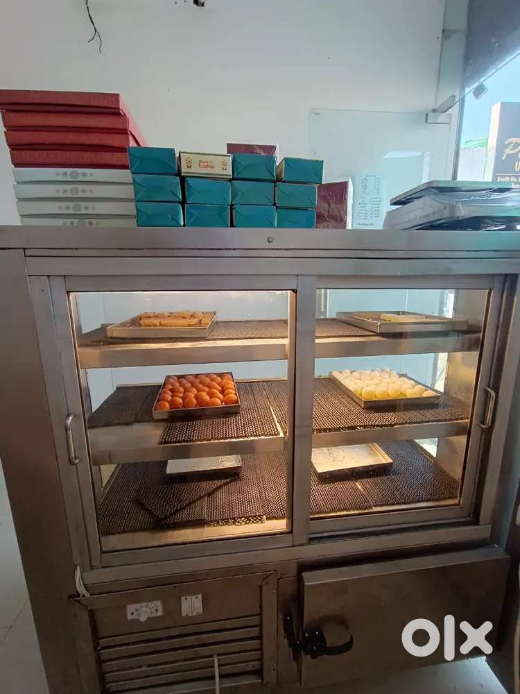 Sweets Counter 4 feet Bakery Counter 3.5 Feet