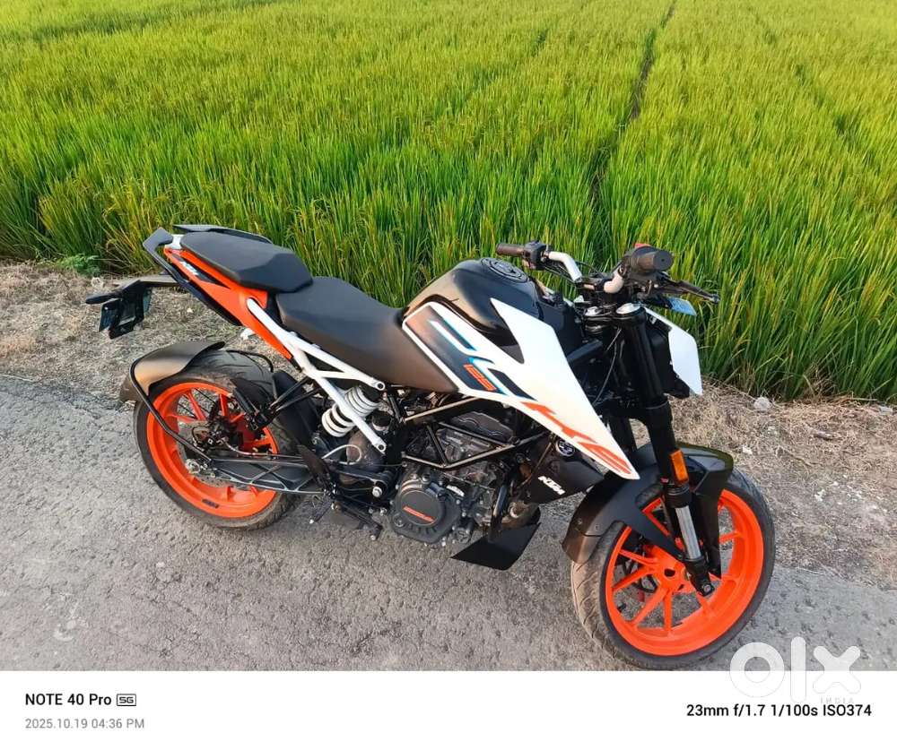 KTM Duke 125 BS6