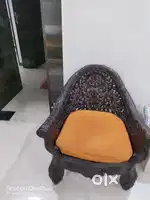 Set of sofa and 2 chairs with a table