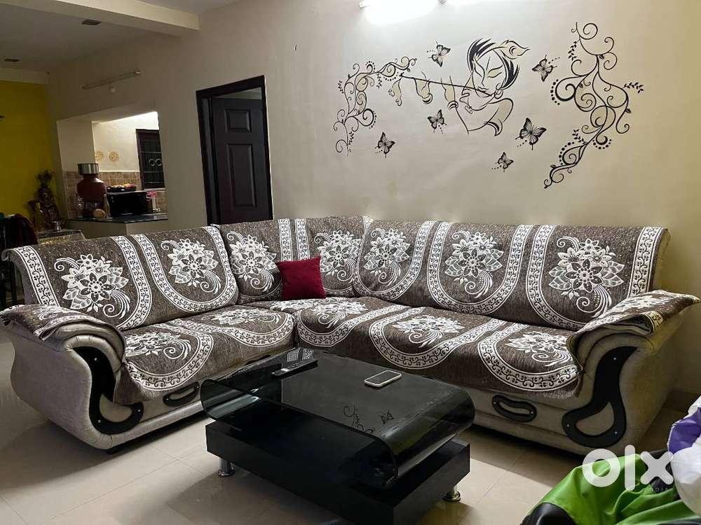 6-Seater L sofa and 100litres symphony cooler