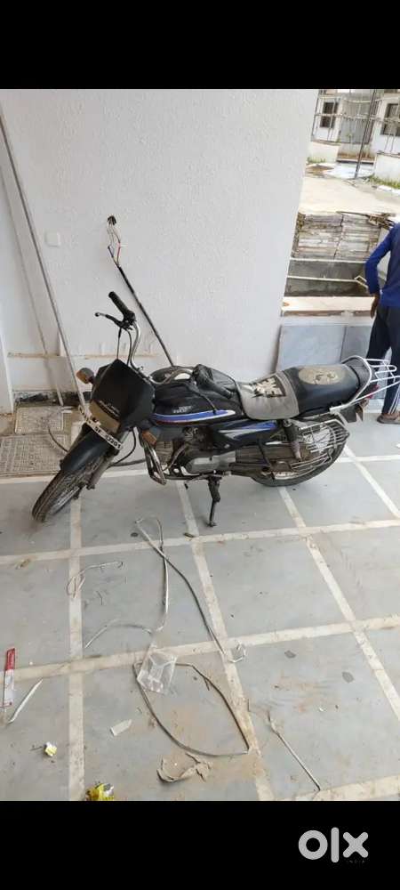 Bike ki condition achchi hai or baki jankari call par le sakte hain