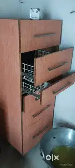 Kitchen self