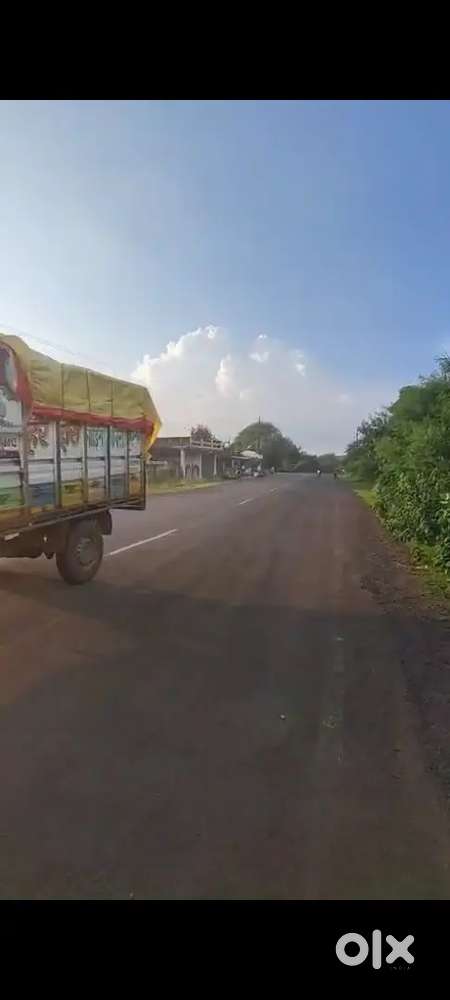 Best Commercial Plot on Road