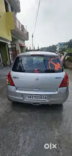 80% tyre new battery new insurance validity 2031