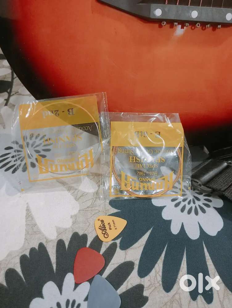 Gitar new branden nit used cost-4500