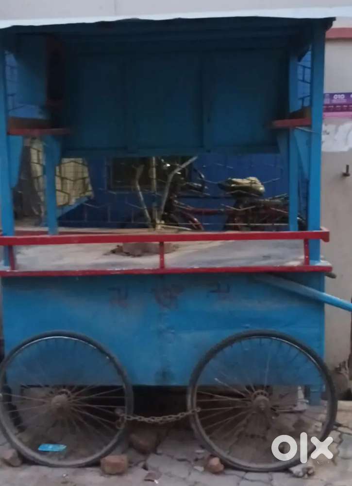 FASTFOOD  SHOP / STALL