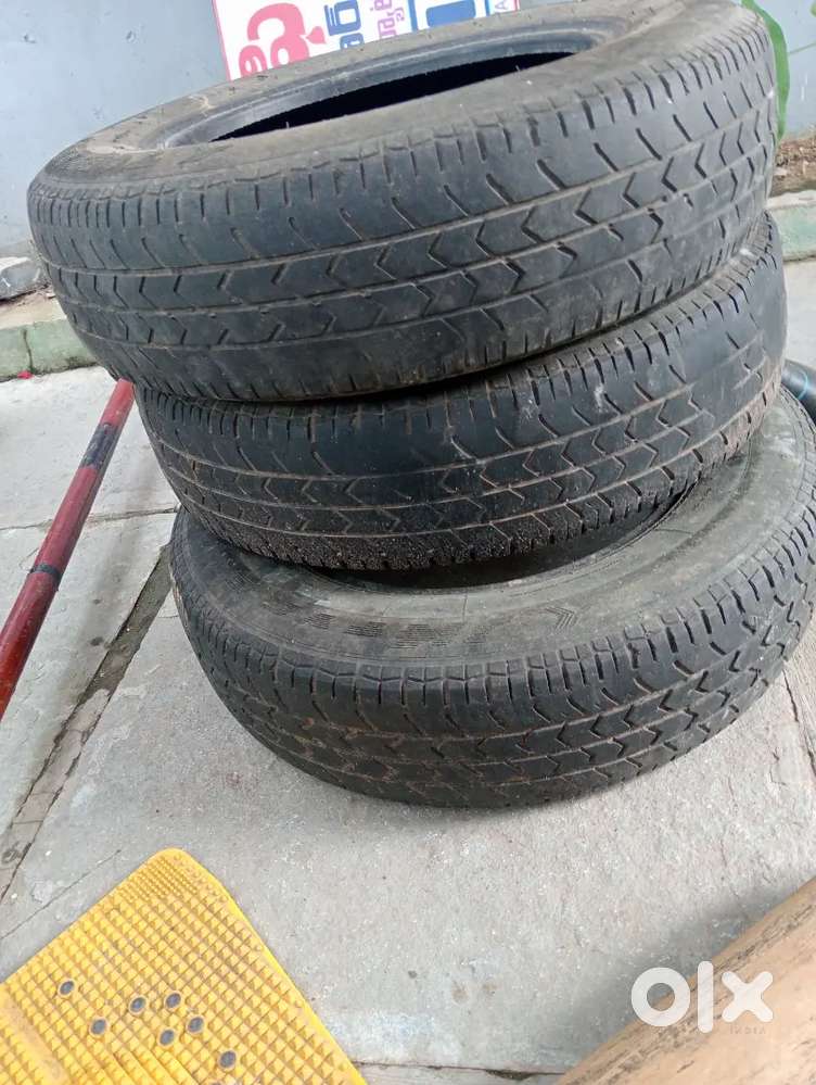 Swift Dzire car tyre 14 number and Tata Indica 13 number