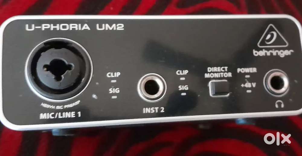 AUDIO INTERFACE -SOUND CARD