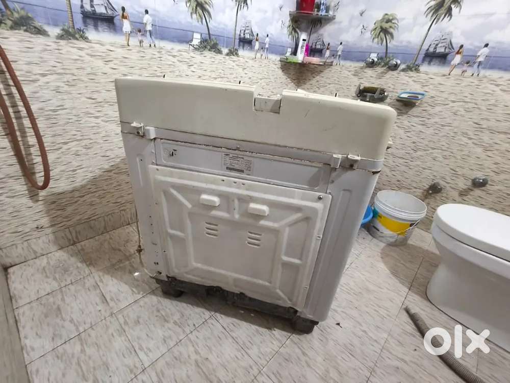 Semi Automatic Washing Machine