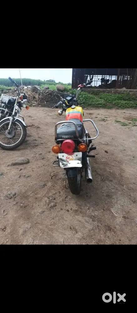 Good condition bike full silent engine front disc brake