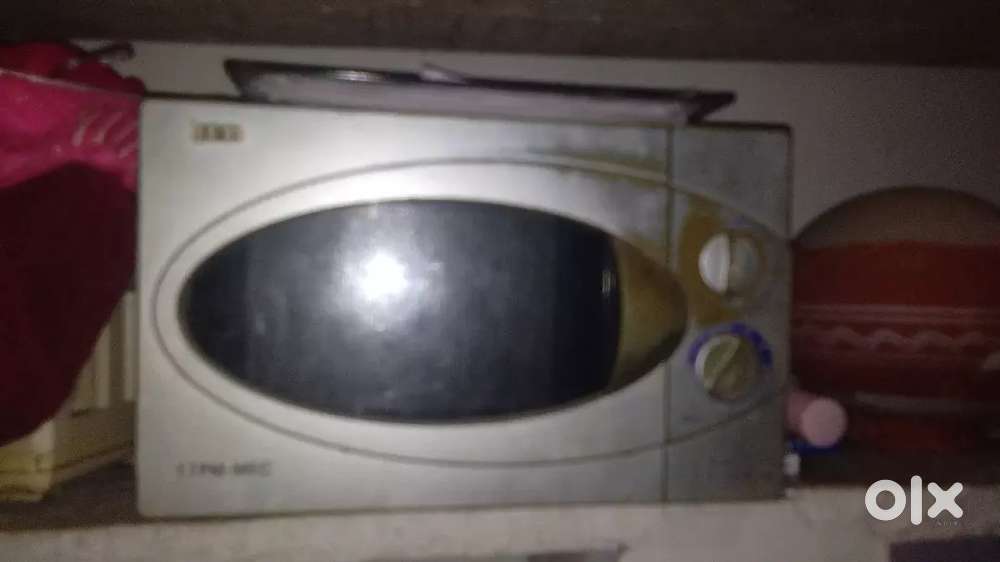 Microwave oven