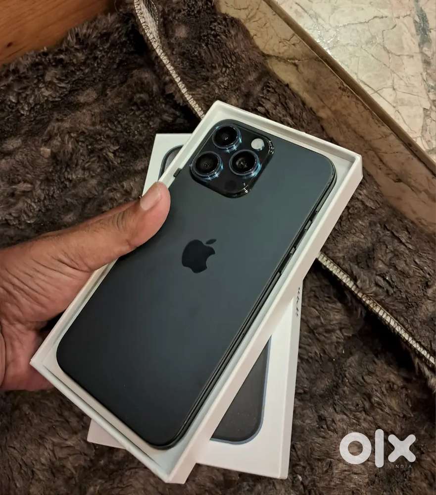 IPhone 15pro Fab Condition With Charging cable Box & Cover Available