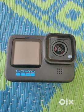 GoPro Hero 11 action camera with GoPro adaptor Mic & Free Boya Mic