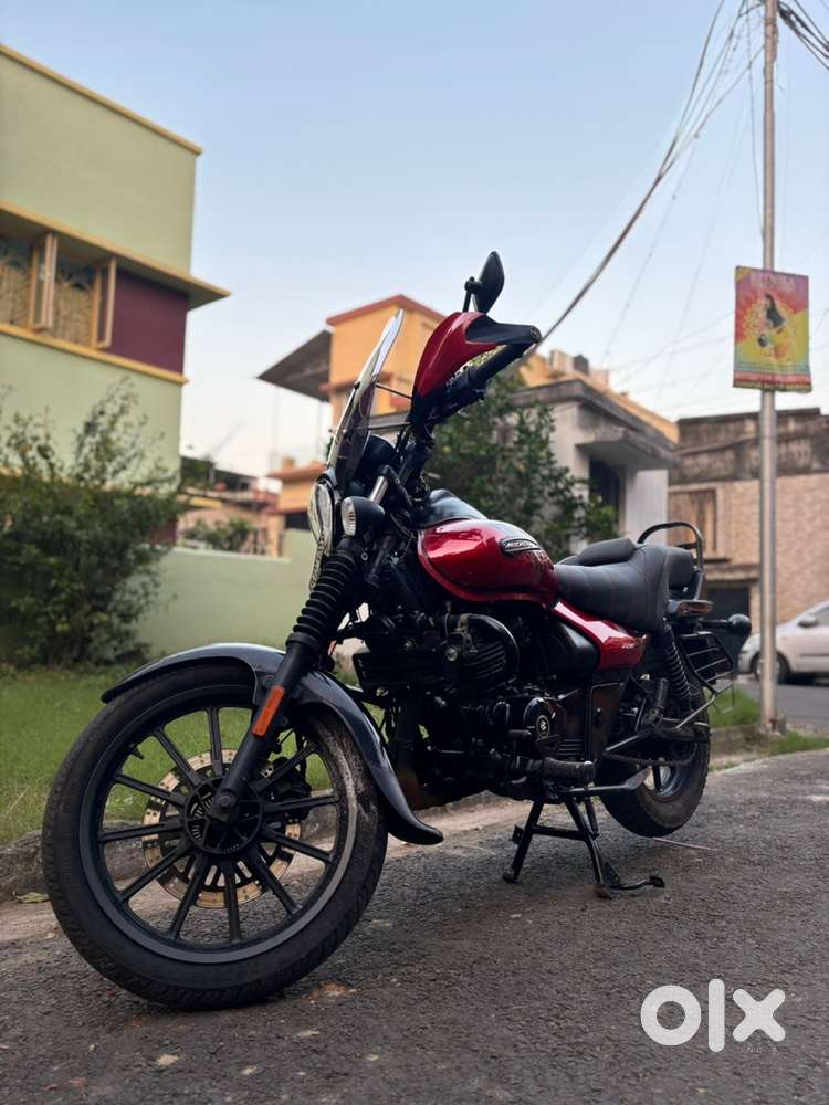 Bajaj Avenger Street 220