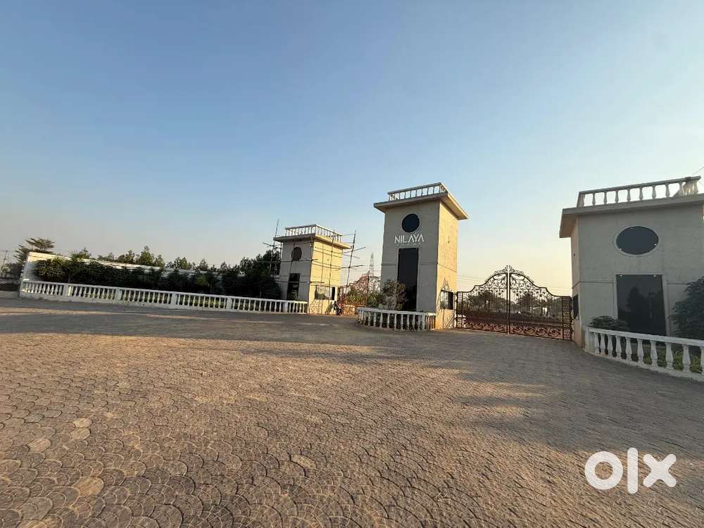 On Road Premium Farmland 7km from Heerapur chowk